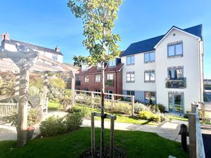 Rear- click for photo gallery